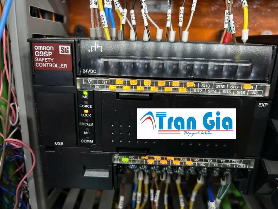 Chuyên Sửa PLC Omron uy tín với linh kiện chính hãng