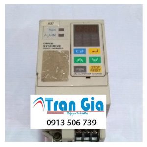 biến tần Omron đang trong quá trình sửa chữa tại TRAN GIA 