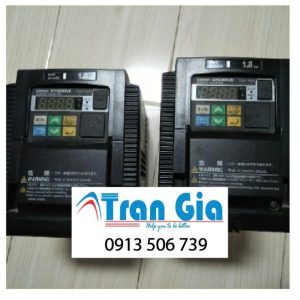 biến tần Omron đang trong quá trình sửa chữa tại TRAN GIA 