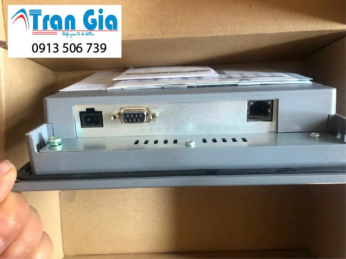 Chuyên cung cấp màn hình cảm ứng HMI Siemens Smart 700 IE 6AV6648-0BC11-3AX0 bảo hành 12 tháng